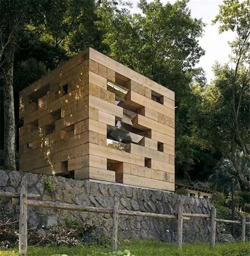 Final Wooden House，最后的木屋，2005