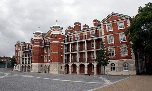 英國倫敦傳媒學(xué)院