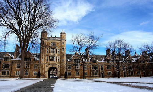 密歇根大學安娜堡分校