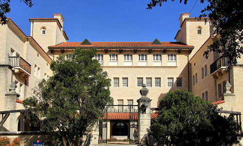 德克薩斯大學(xué)奧斯汀分校條件