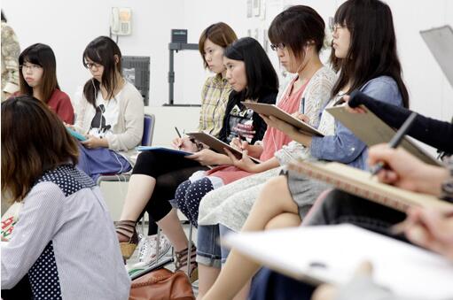 京都精華大學漫畫學部課程